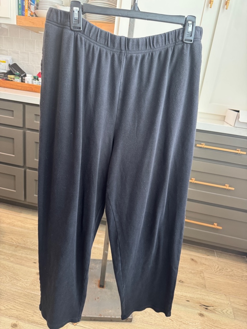 Basic Editions Black Elastic Waist Cotton Pants